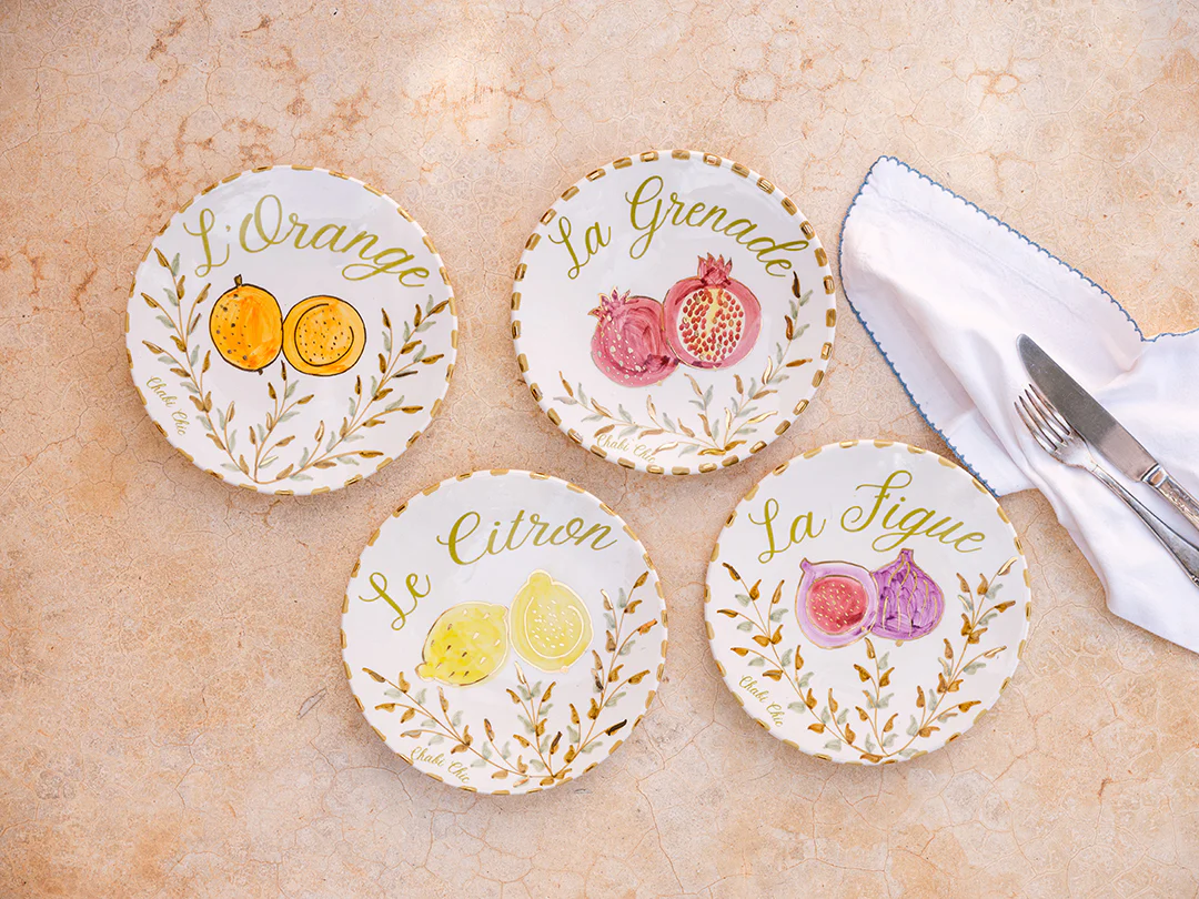 Set of 4 medium plates