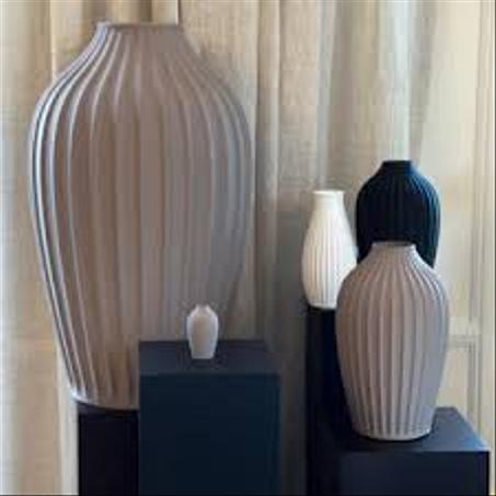 الاثاث المنزلي