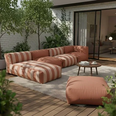 OUTDOOR