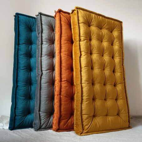 Banquette Capitonnée en Velours – Élégance & Confort Artisanal