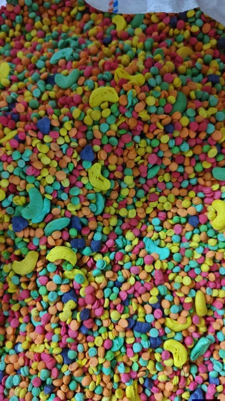 بيلِت ليندو للببغاوات – غذاء كامل ومتوازن  وزن كيلو