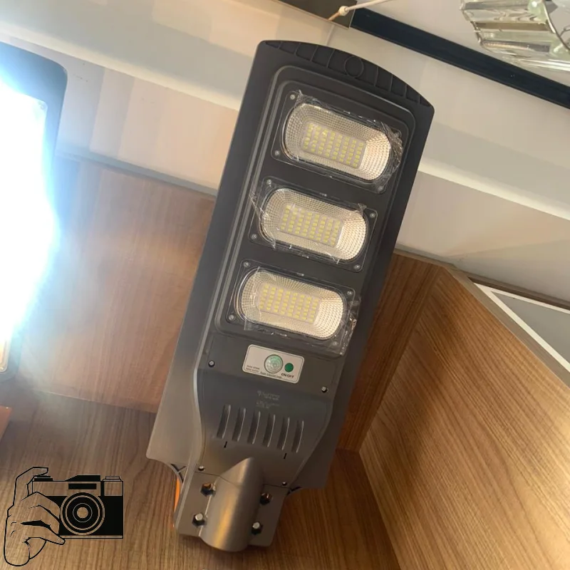 Foyer LED En Panneau Solaire Lumière Blanche