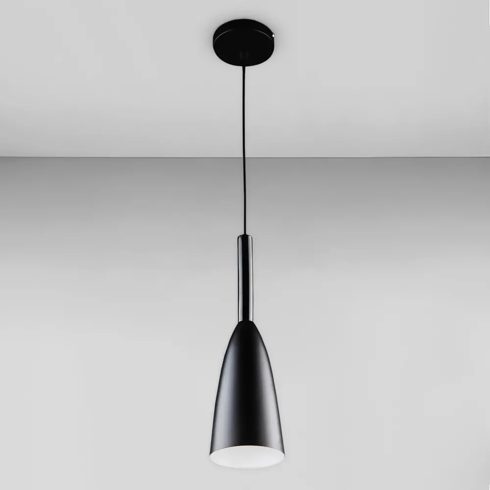 Petite Suspension Tube Noir Mat