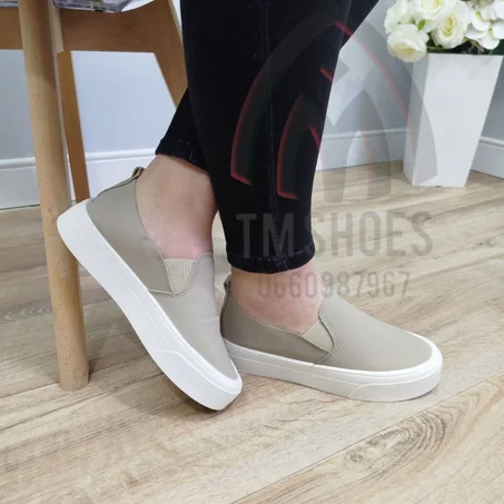 حذاء نسائي BABI كلاسيك خفيف و مريح جودة عالية (سومي كوير) لاسومال لاكوم 100/100مصمم خصيصًا لتلبية احتياجاتك اليومية 3