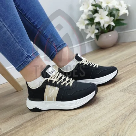 1🌟 راحة وأناقة في كل خطوة مع BOOS