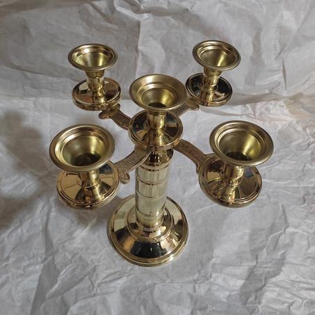 حامل الشموع