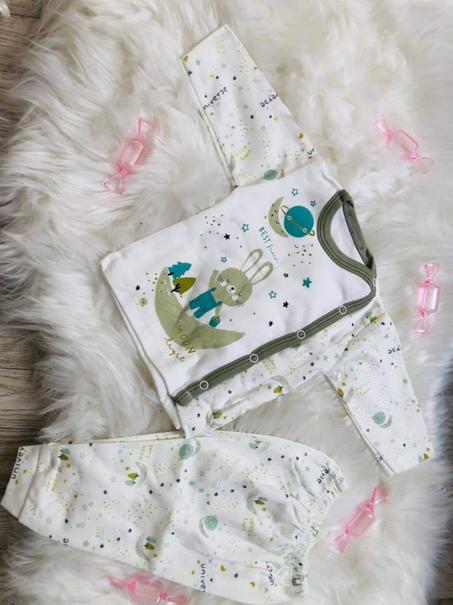 Ensemble nouveau né