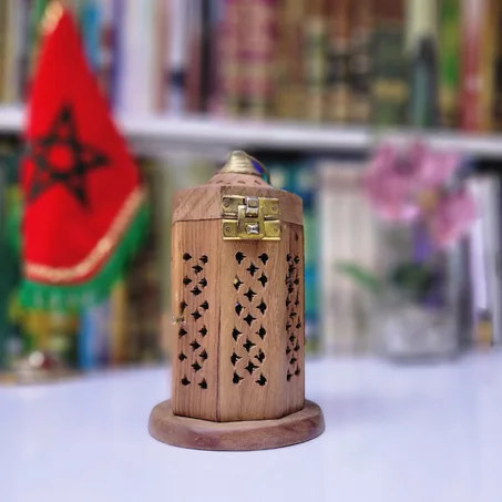 مبخرة خشبية فاخرة – عبق التراث في منزلك