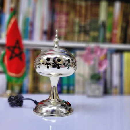 مبخرة كهربائية فاخرة – بثلاثة ألوان راقية: الذهبي، الفضي، والأخضر