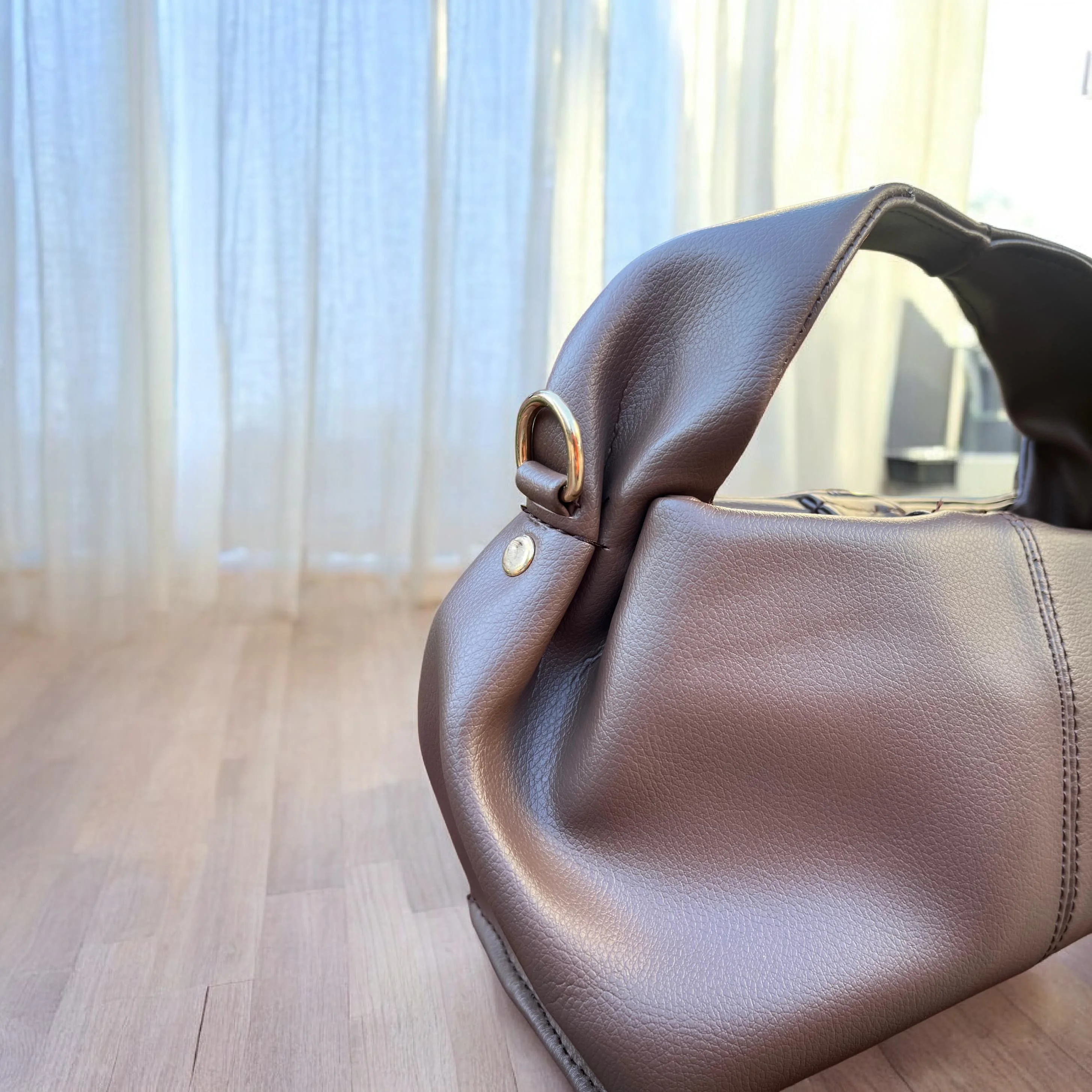 🤎حقيبة يد نسائية POLENE أناقة يومية لا تقاوم.