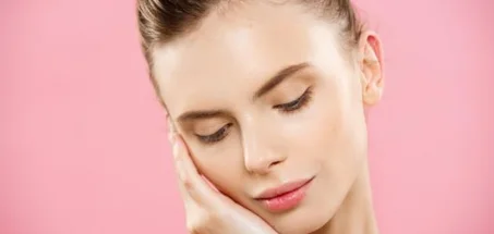 Produits cosmétiques                    مستحضرات التجميل