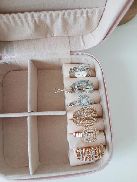 ✨ عرض خاص   ✨ اختاري أي جوج خواتم من ذوقك 💍 وخودي الثالث فابووور 😉 حتى هو من اختيارك!