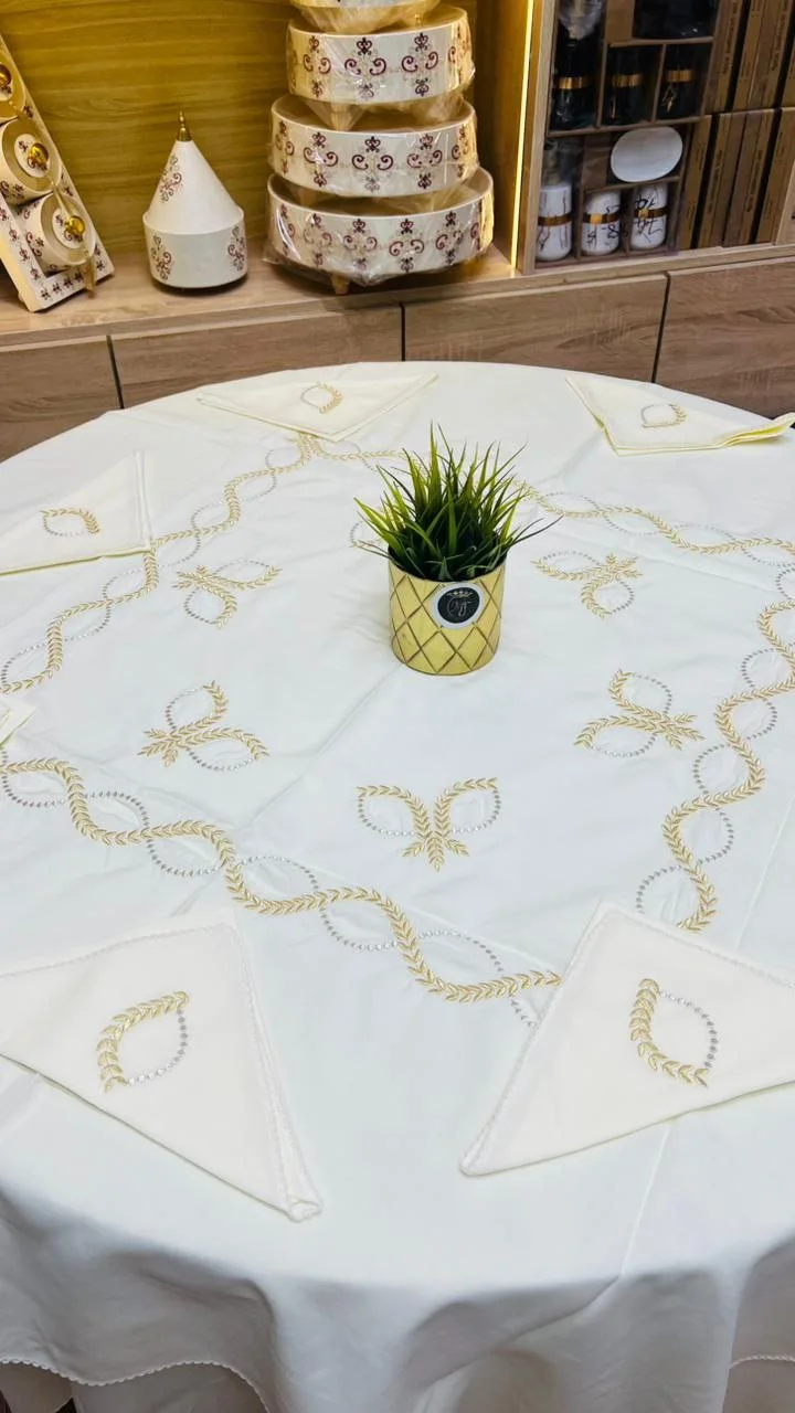 لاناب الميدة 1er كاليتي صم خدمة نقية + 8 سربيتة 📌 قياس لاناب : 1.50 / 1.50 📌قياس السرابت : 45 × 45