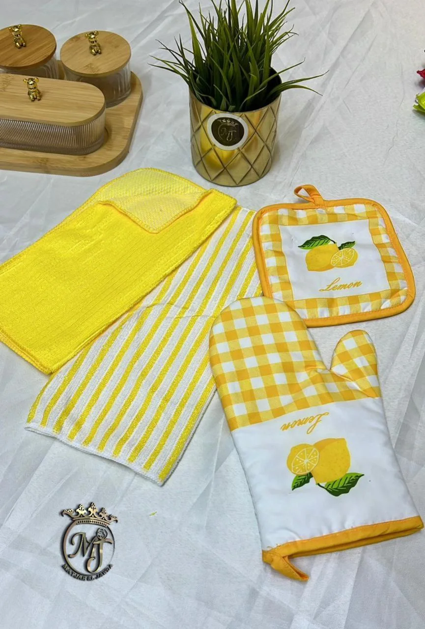 طقم مطبخ عملي وجذاب.