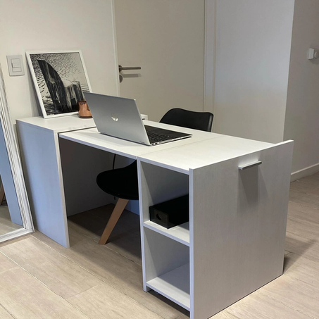 المكتب السري القابل للطي