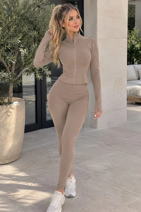 Tenue de sport tendance taille standard