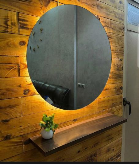 مرايا بإضاءة خلفية احترافية LED بحجم 60 سم مع رف أنيق بنفس القياس