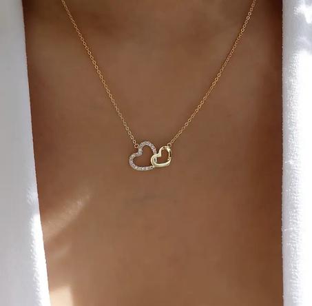 قلادة بالون الفضي على شكل نجمة المقاومة للماء .