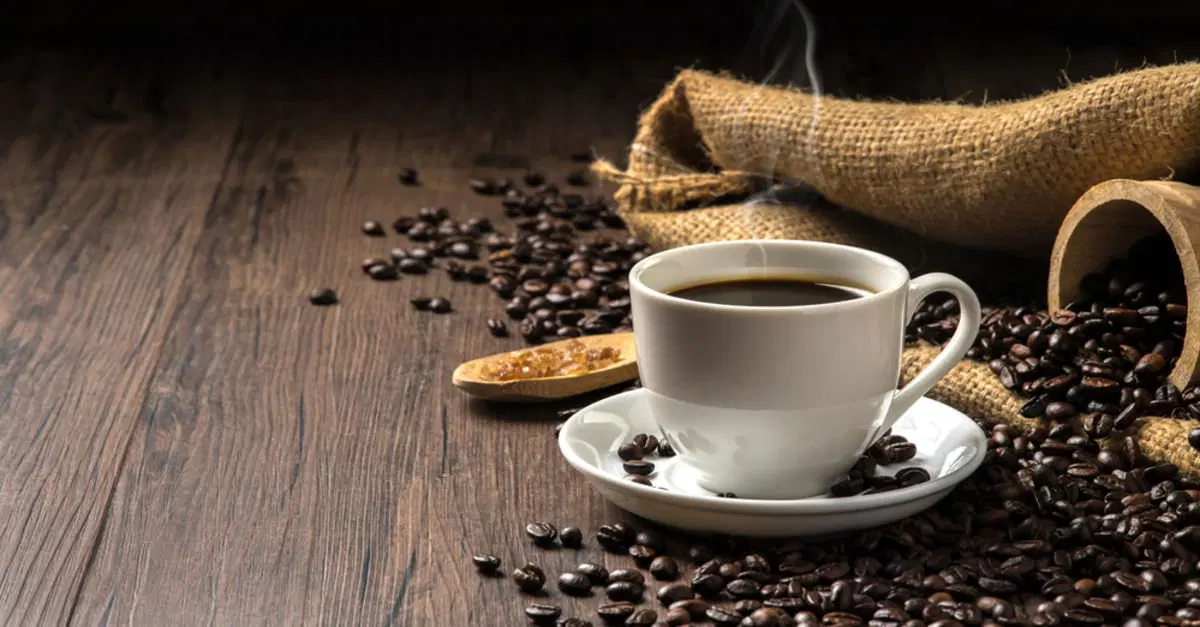 قهوة فاخره مع الهيل الفاخر