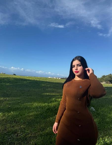 💖 "Elif" (أليف) — الكسوة التركية التراند ذات الأزرار 💖