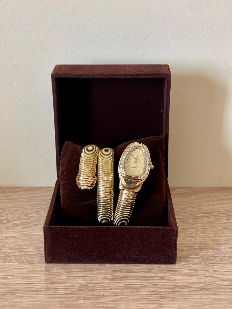 Serpenti – Montre Bracelet Enroulé Or