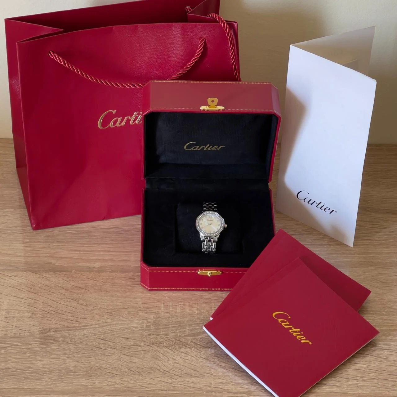 Cartier Femme Argentée Sertie Élégance AVEC COFFRET