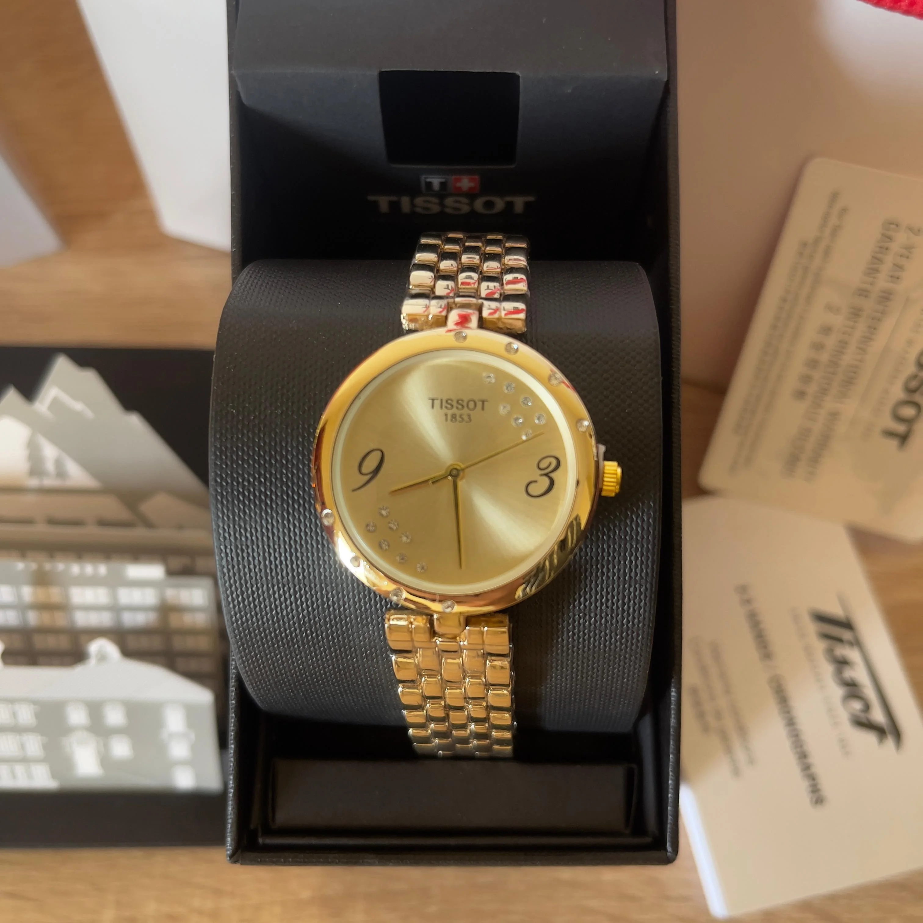 Tissot Éclat Doré AVEC COFFRET