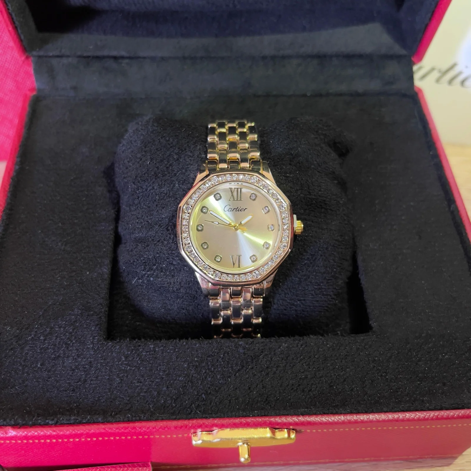 Cartier Femme Dorée Sertie Élégance AVEC COFFRET