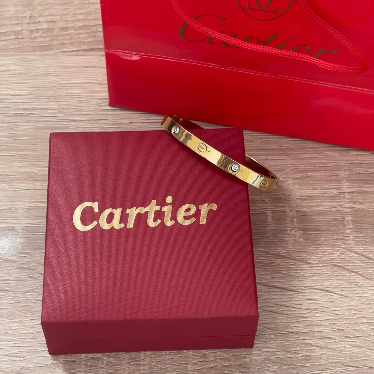 BRACELET CARTIER AVEC PACKAGING
