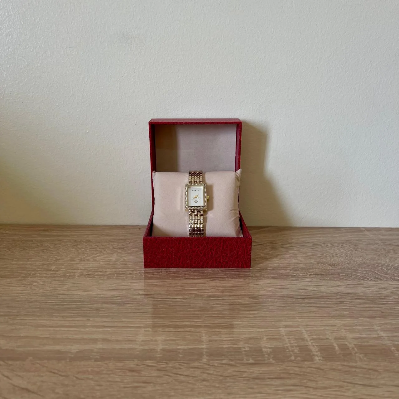 Gucci Élégance Dorée