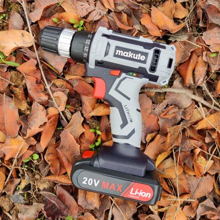 مفك براغي كهربائي و مثقاب 20 فولط مع بطاريتين و شاحن