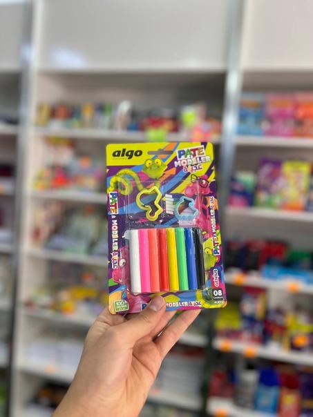 عجين 8 قطع كبيرة algo