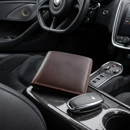 Portefeuille Porte-Passeport en Cuir Marron – MedinaCuir
