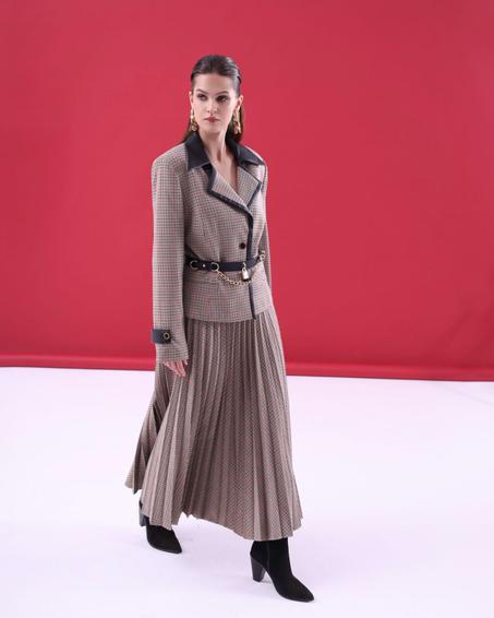 ENSEMBLE EN JUPE (A T M)