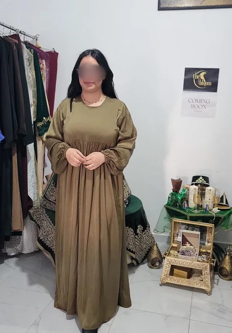 عباءة نواعم