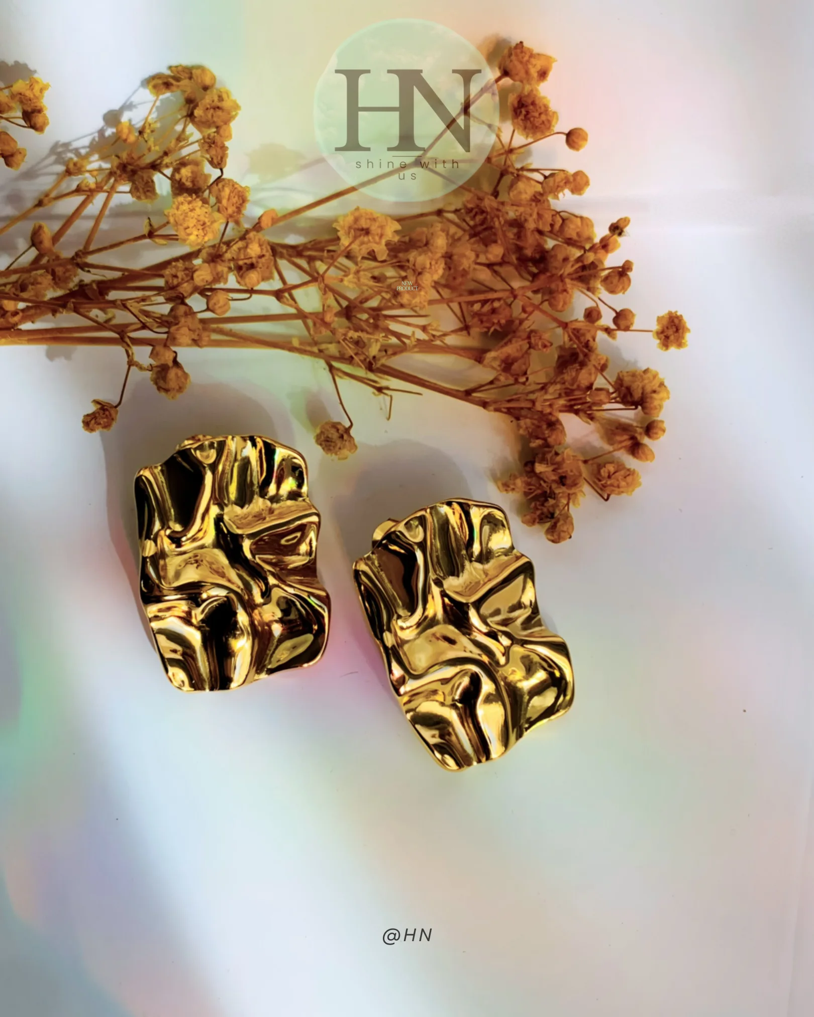 ✨ Élégantes boucles d’oreilles carré doré en acier inoxydable, style classe et intemporel