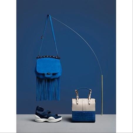 الملابس والأحذية والمجوهرات