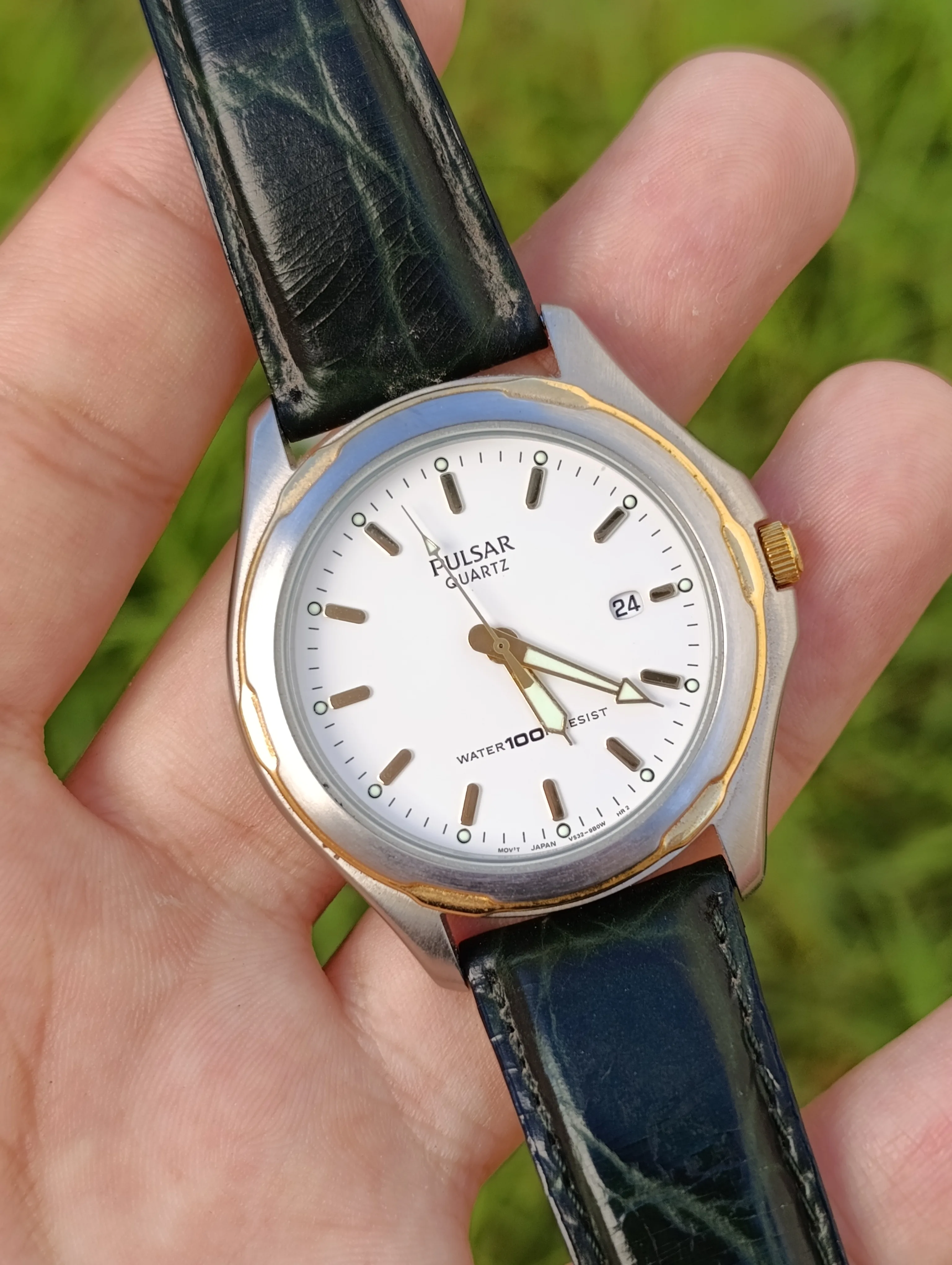 MONTRE PULSAR V532-9A50  ORIGINAL NEUVE JAMAIS UTLISÉ WR 100M