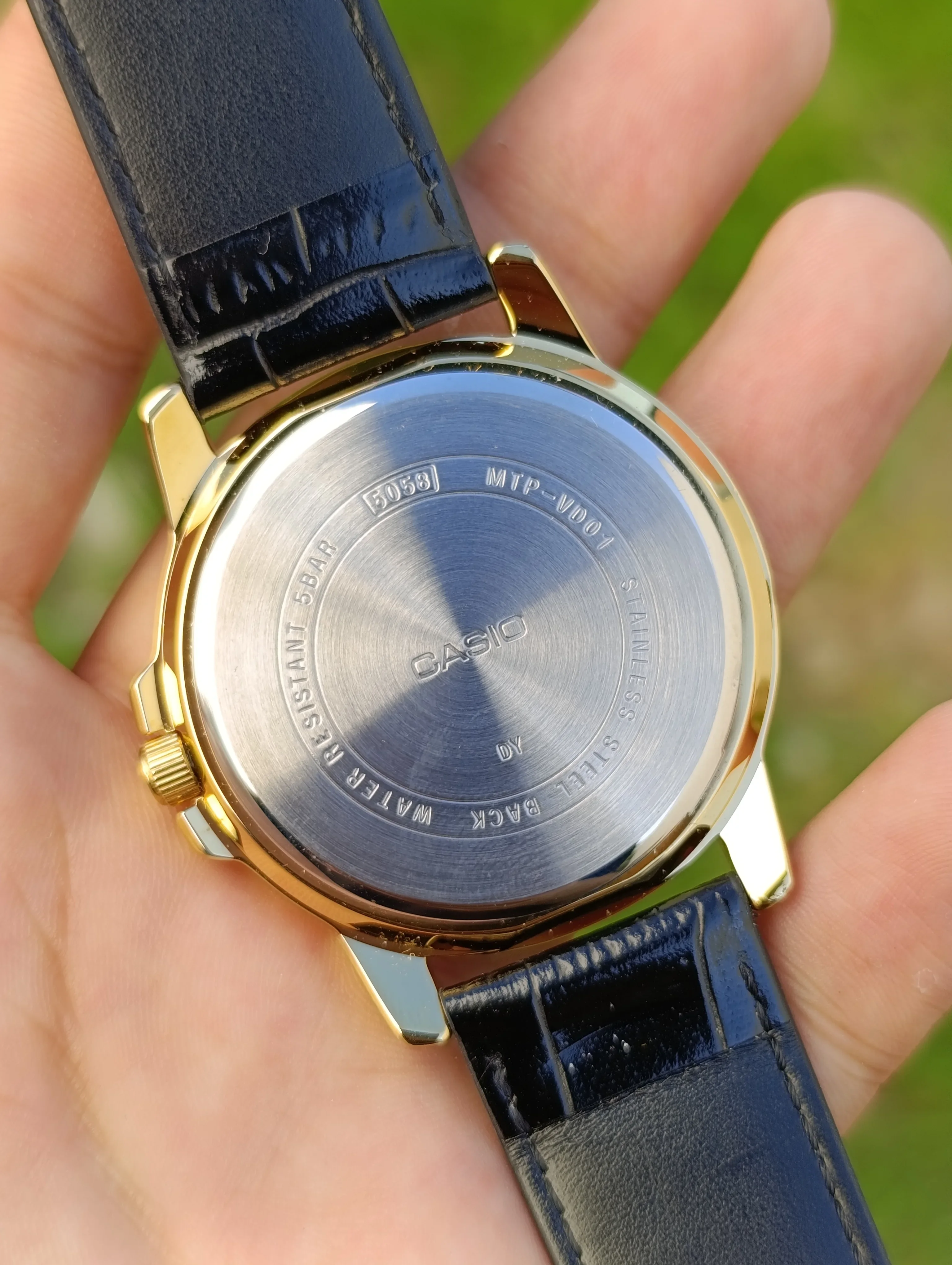 CASIO MTP-VD01GL-1EVUDF ORIGINAL HOMM NEUVE WATER RESISTANT 50M