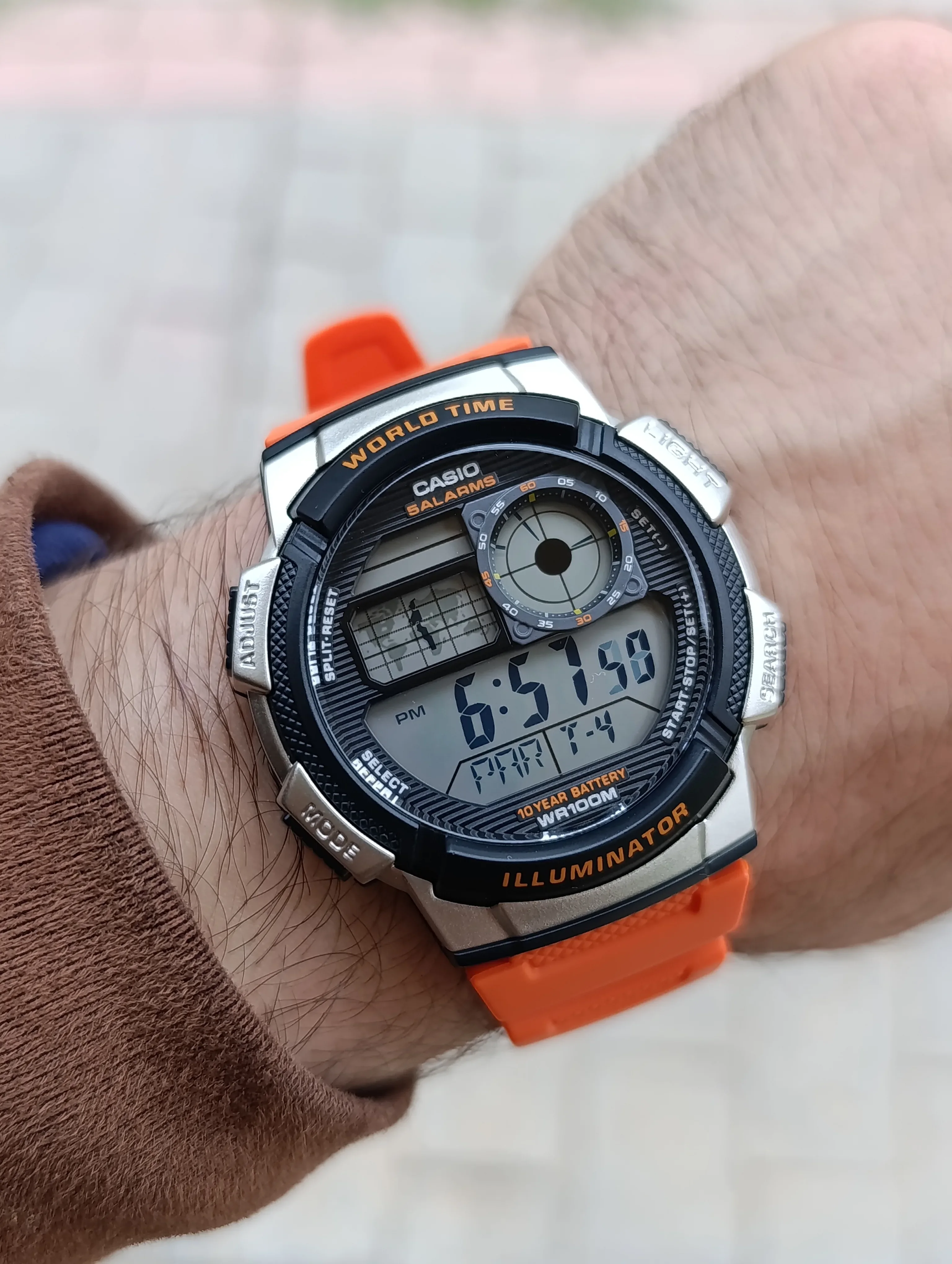 CASIO ILLUMINATOR  AE-1000W-4BVDF ORIGINAL NEUVE HOMME WATER RESISTANT 100M