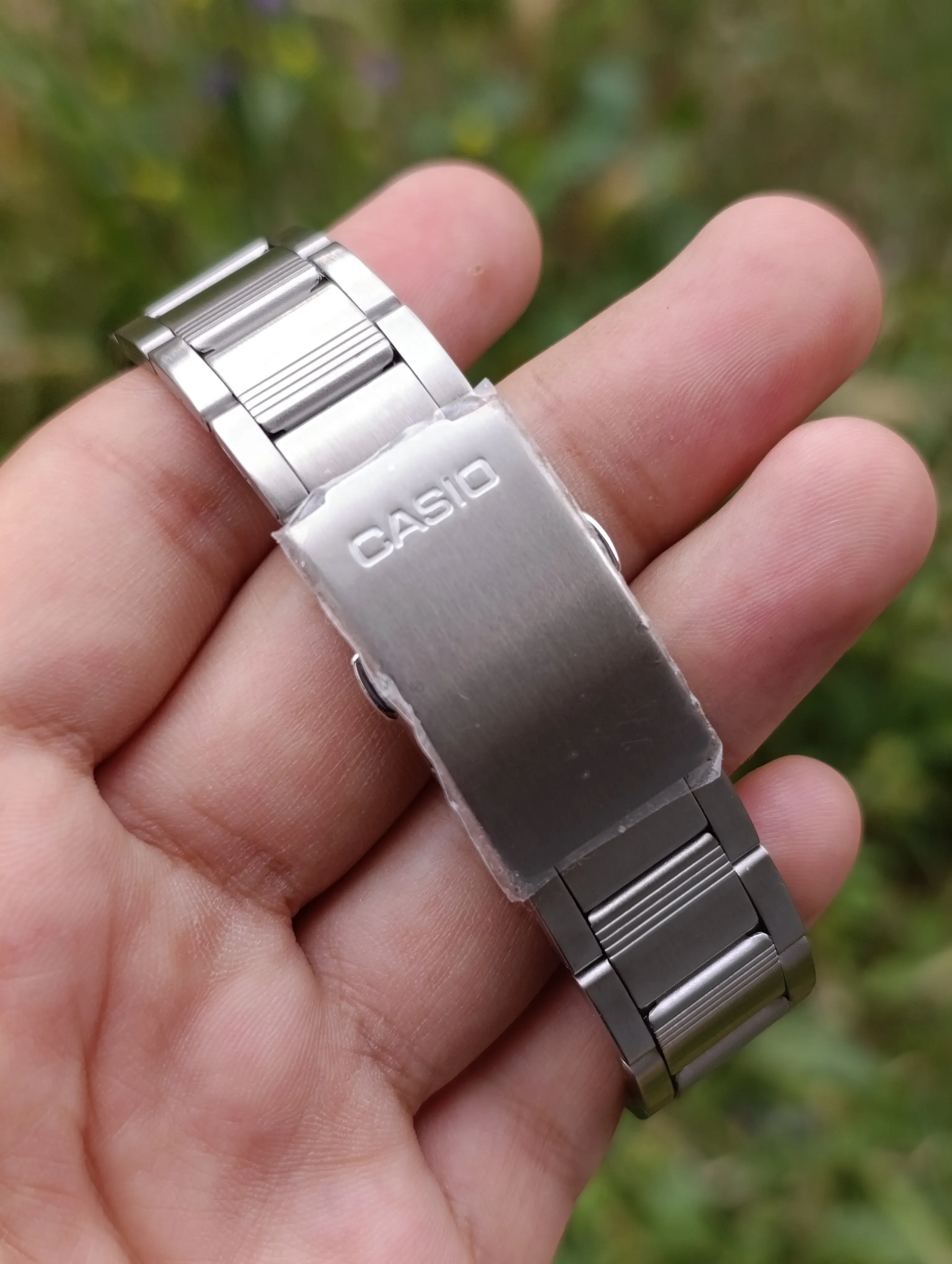 CASIO ILLUMINATOR AE-2100WD-1VDF WORLD TIME ORIGINAL NEUVE WATER RESISTANT 200M