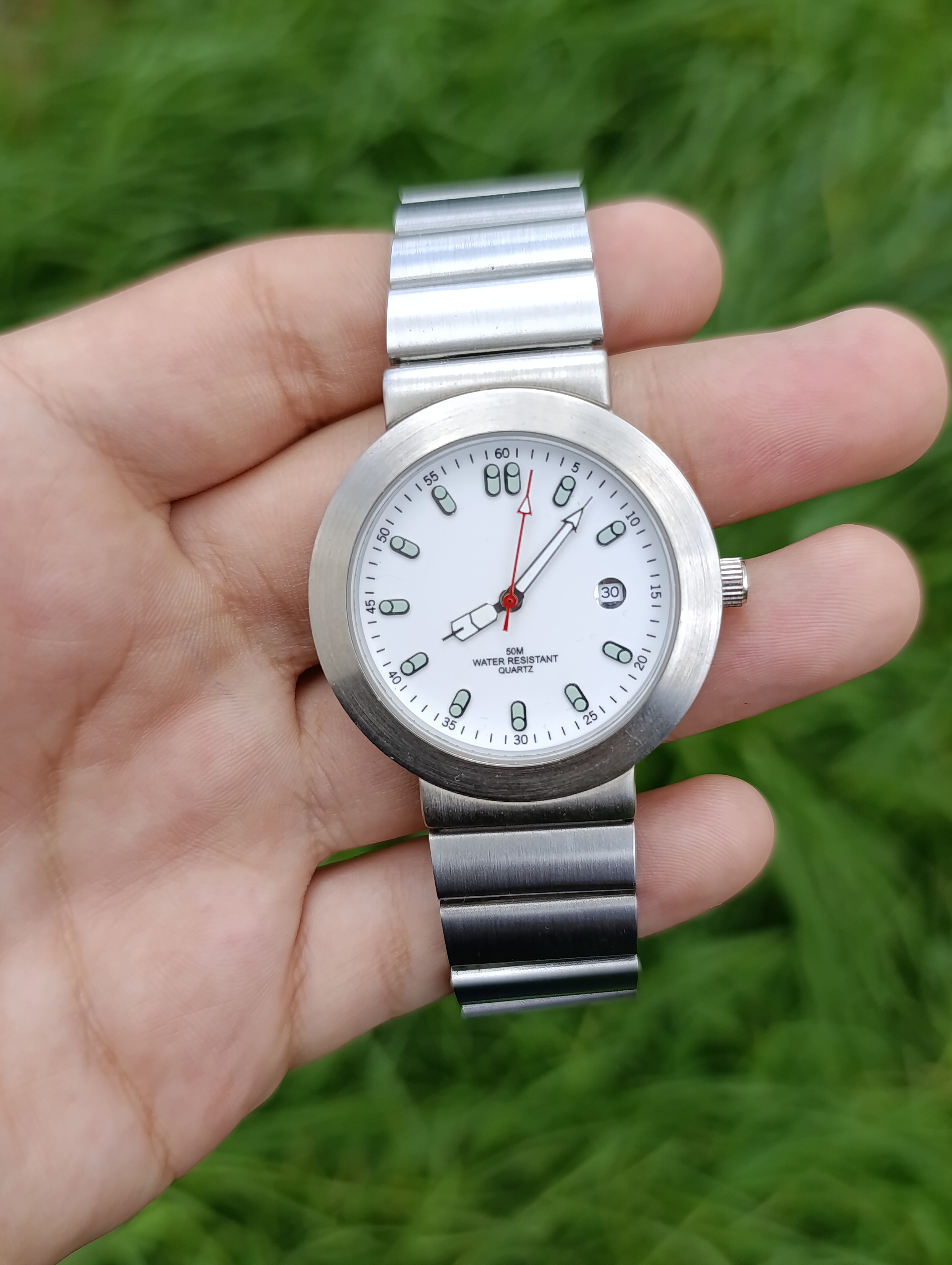 MONTRE CLASSIQUE   ORIGINAL NEUVE WR 50M  STAINLESS STEEL