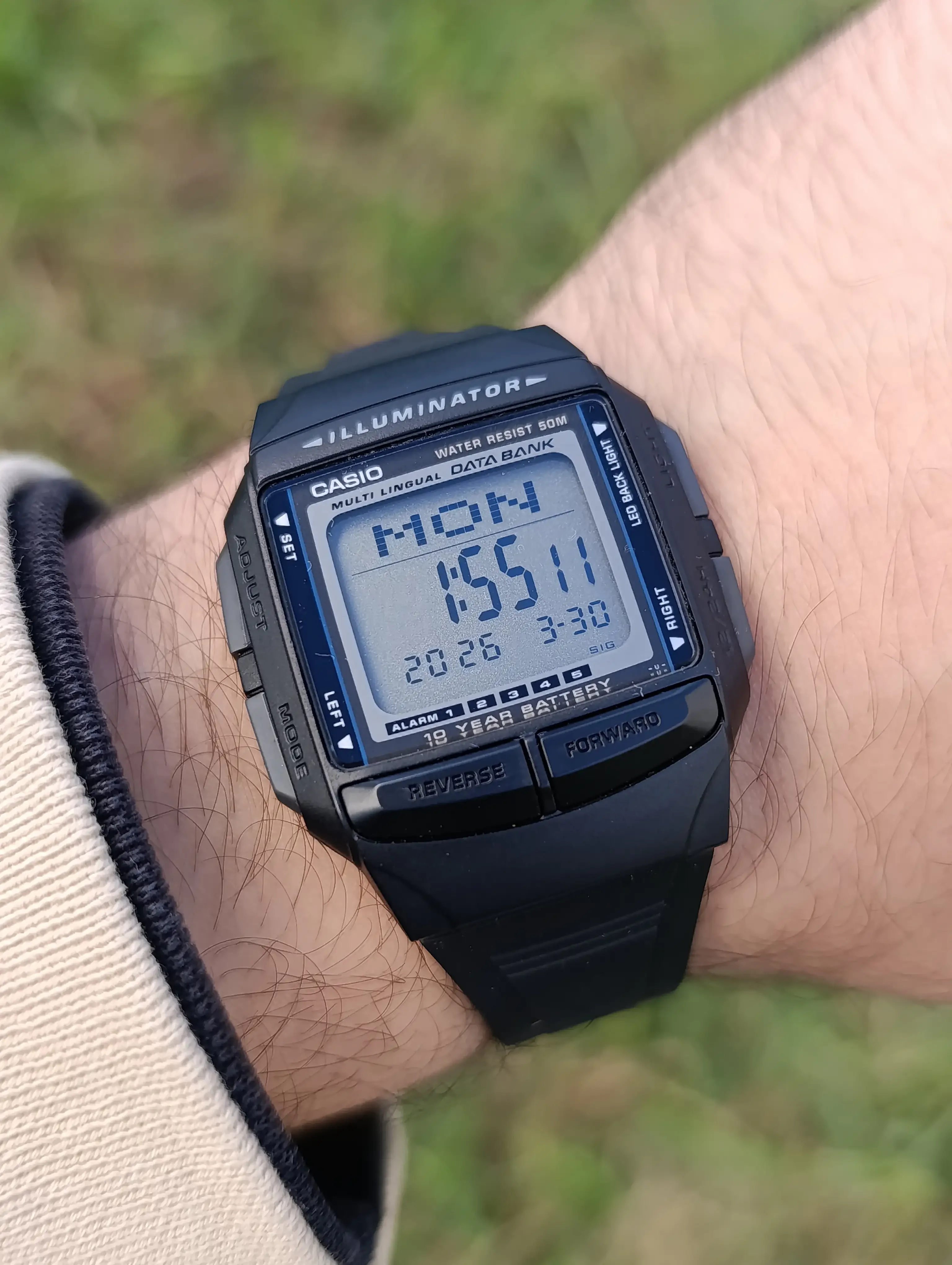 VINTAGE CASIO ILLUMINATOR  DATA BANK DB-36-1AVDF ORIGINAL WATER RESISTANT 50M