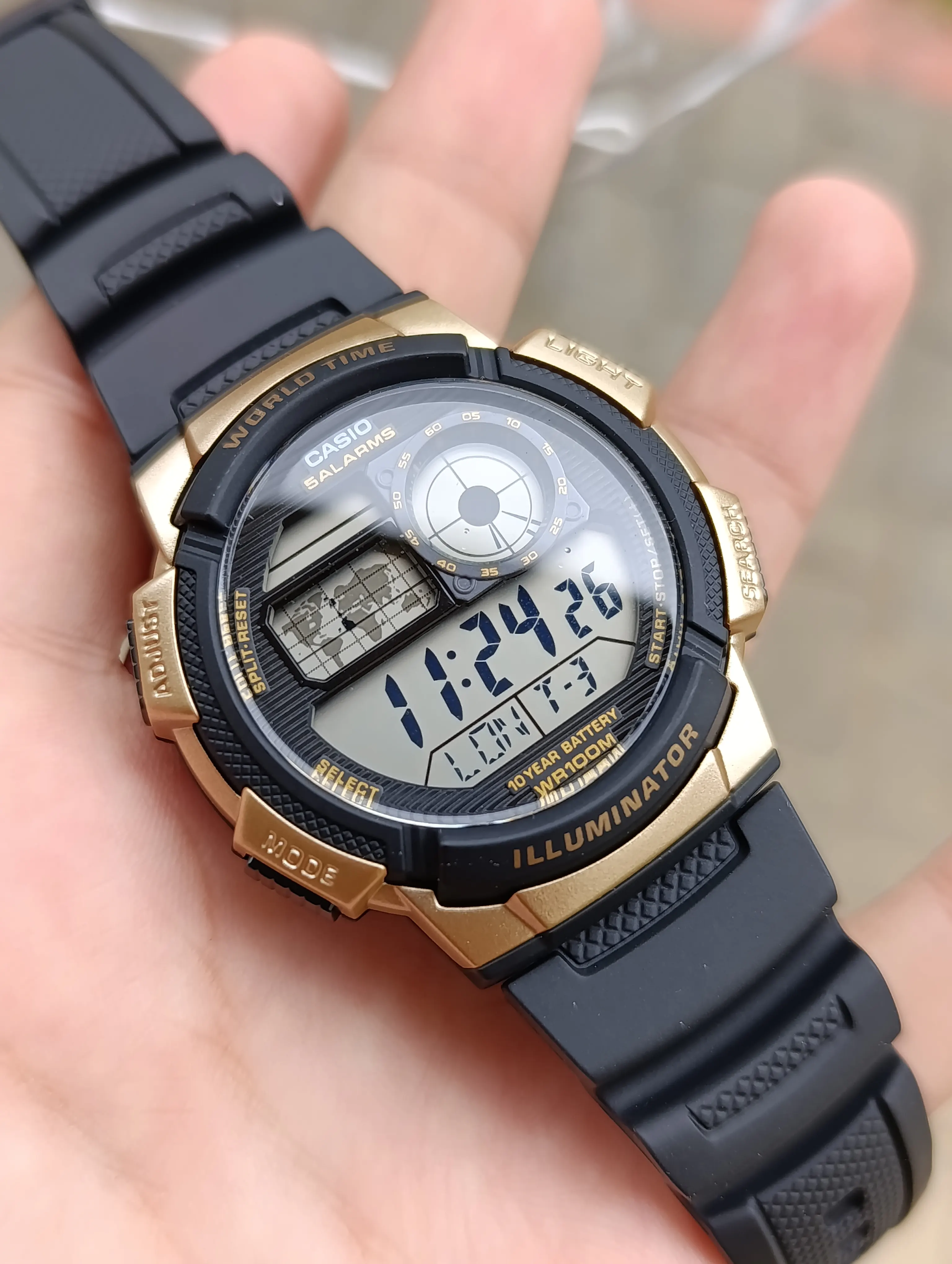 CASIO ILLUMINATOR  AE-1000W-1A3VDF ORIGINAL NEUVE HOMME WATER RESISTANT 100M