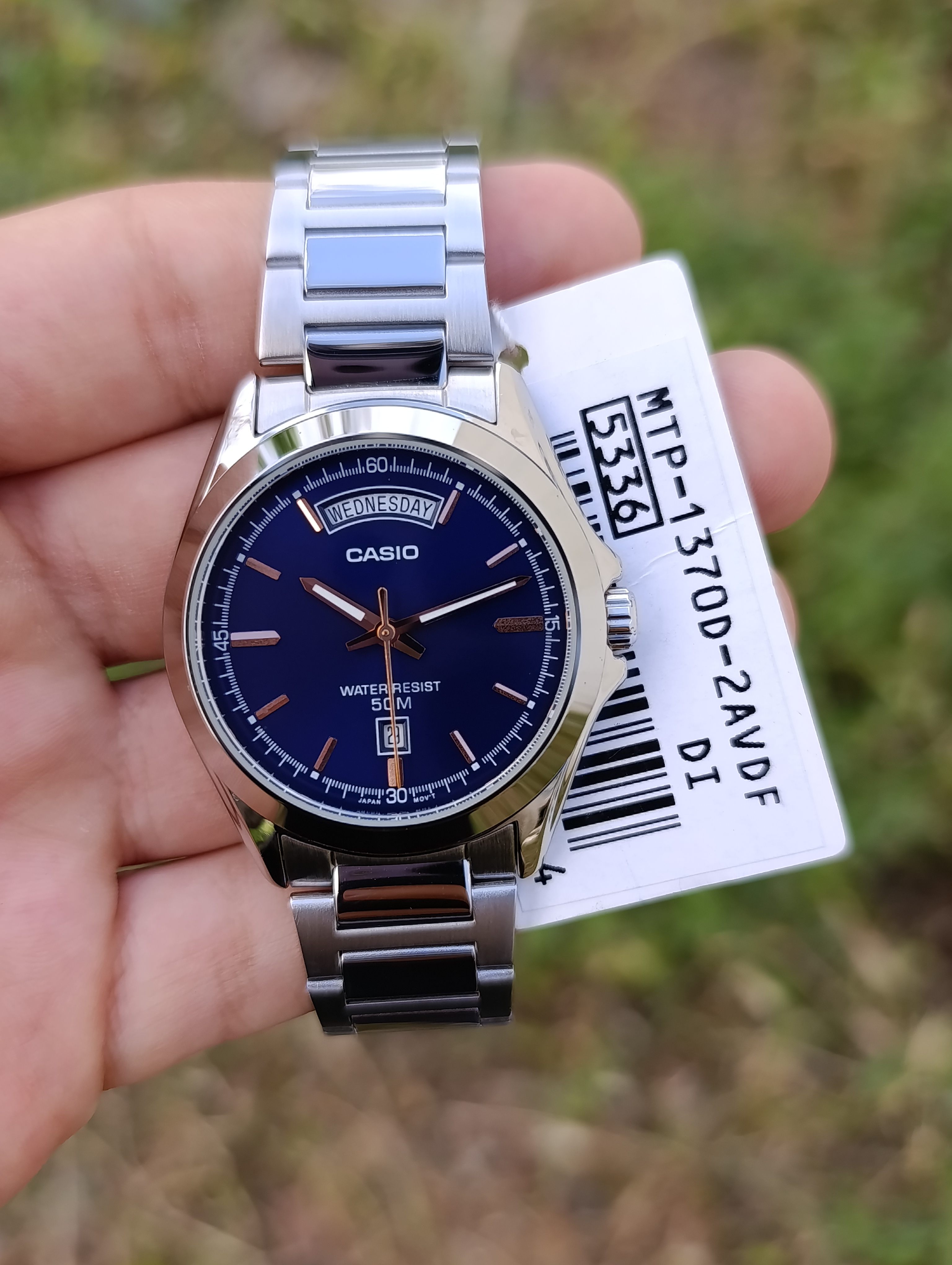 CASIO MTP-1370D-2AVDF ORIGINAL HOMME NEUVE QUARTZ WR 50M  STAINLESS STEEL