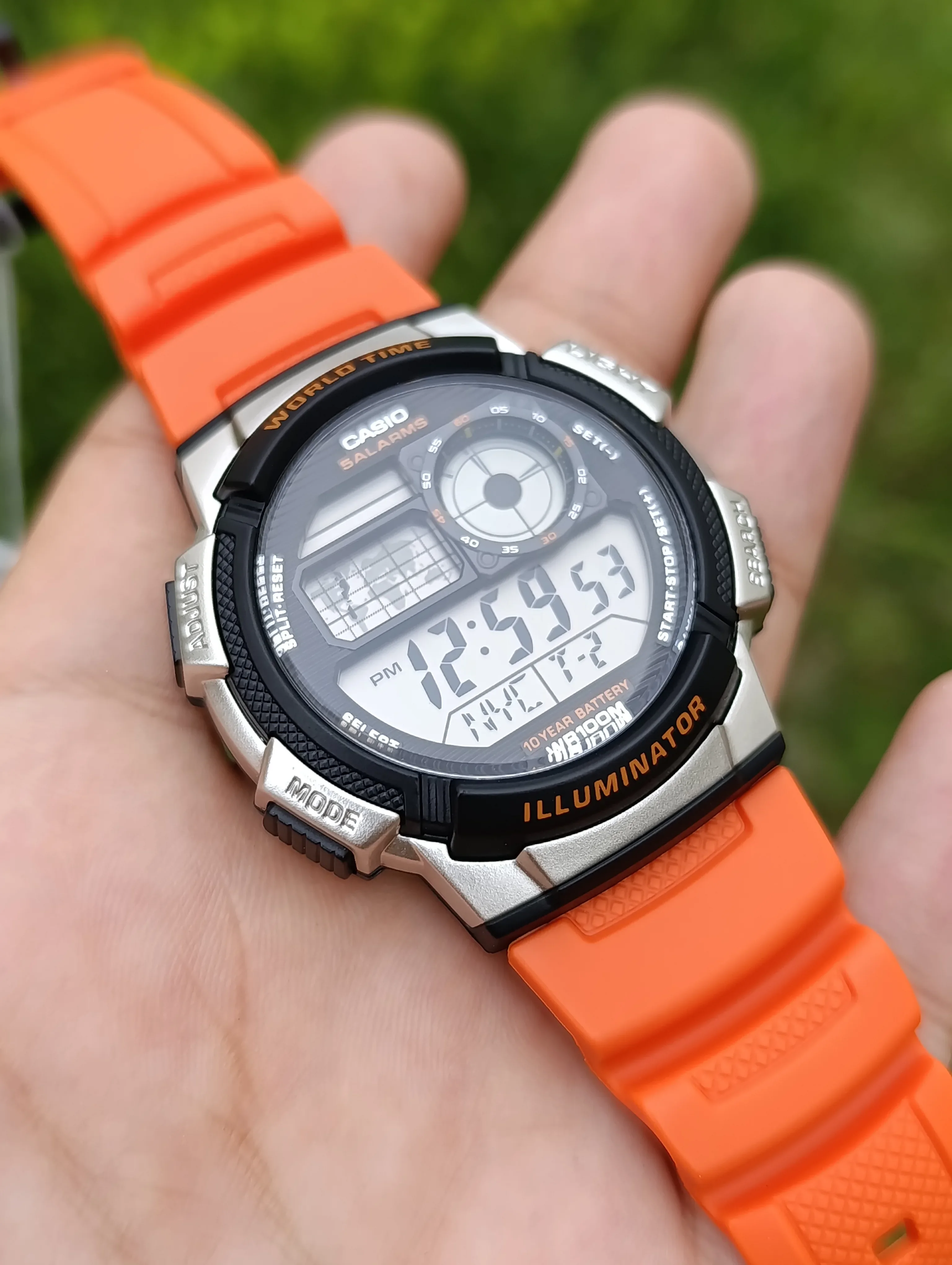 CASIO ILLUMINATOR  AE-1000W-4BVDF ORIGINAL NEUVE HOMME WATER RESISTANT 100M