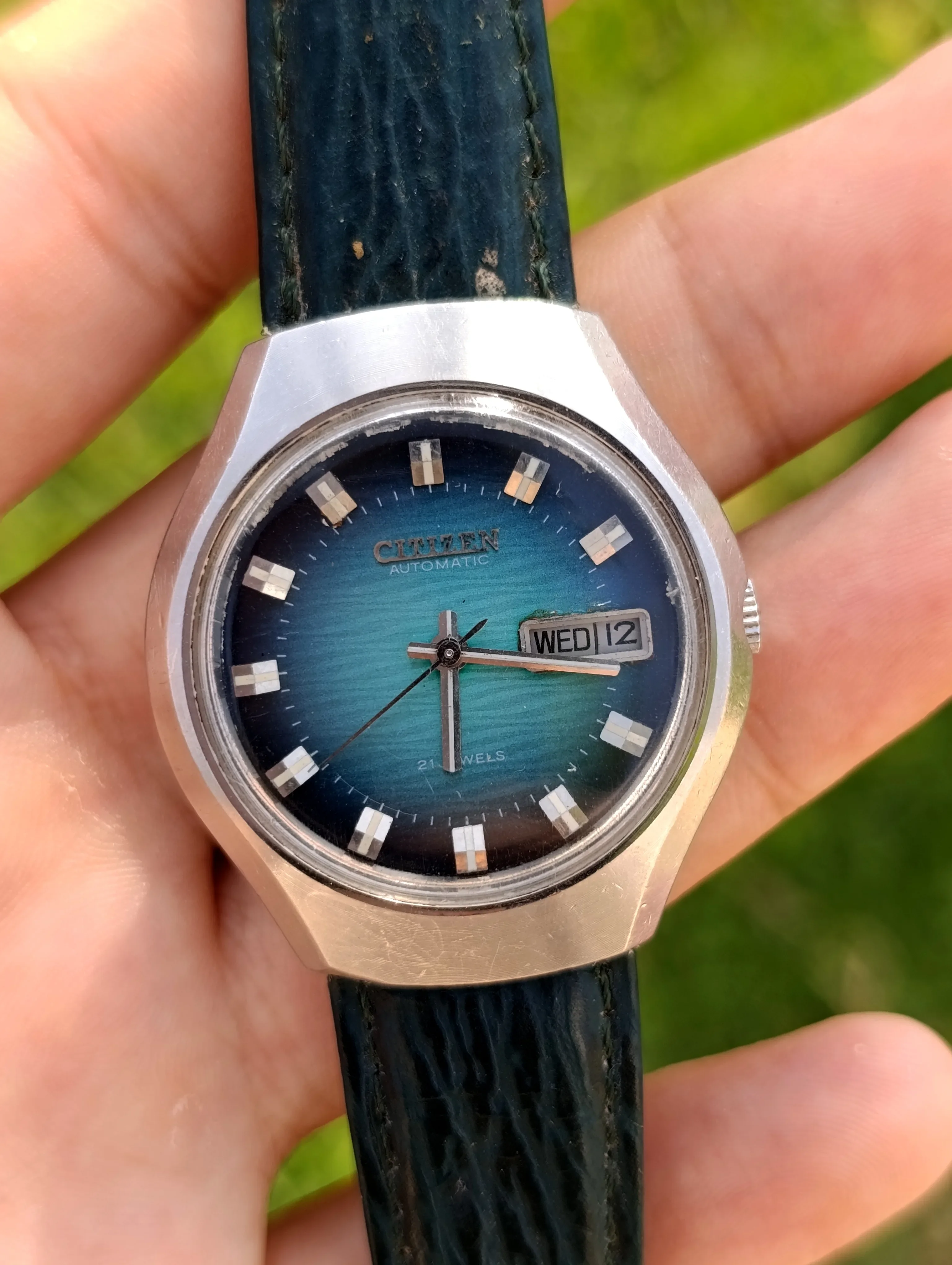 CITIZEN AUTOMATIQUE ORIGINAL UTLISÉ 21 JEWELS  POUR HOMME AVEC COLEUR SPÉCIALE