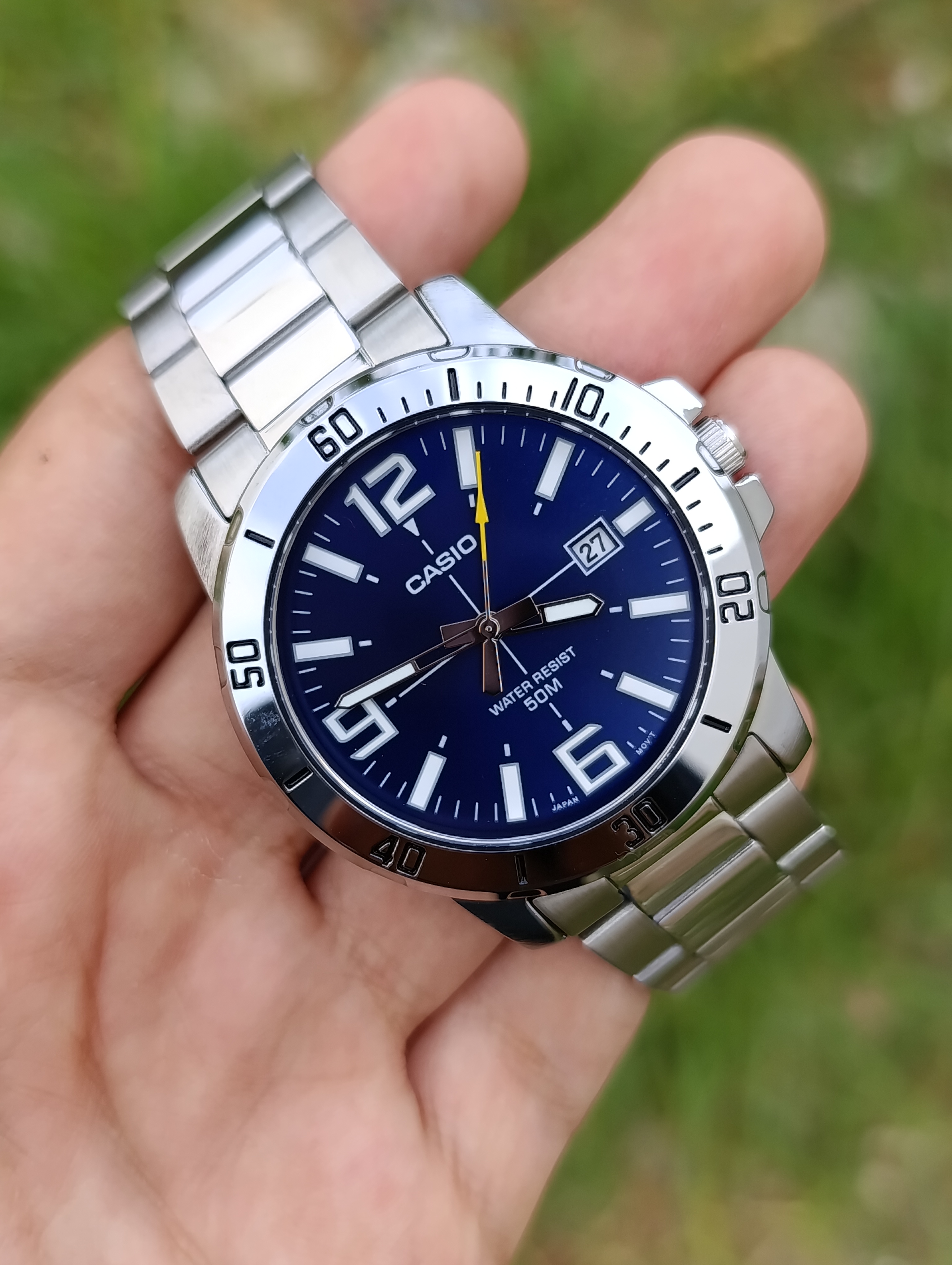 CASIO HOMME MODEL MTP-VD01D-2BVUDF NEUVE WR 50M