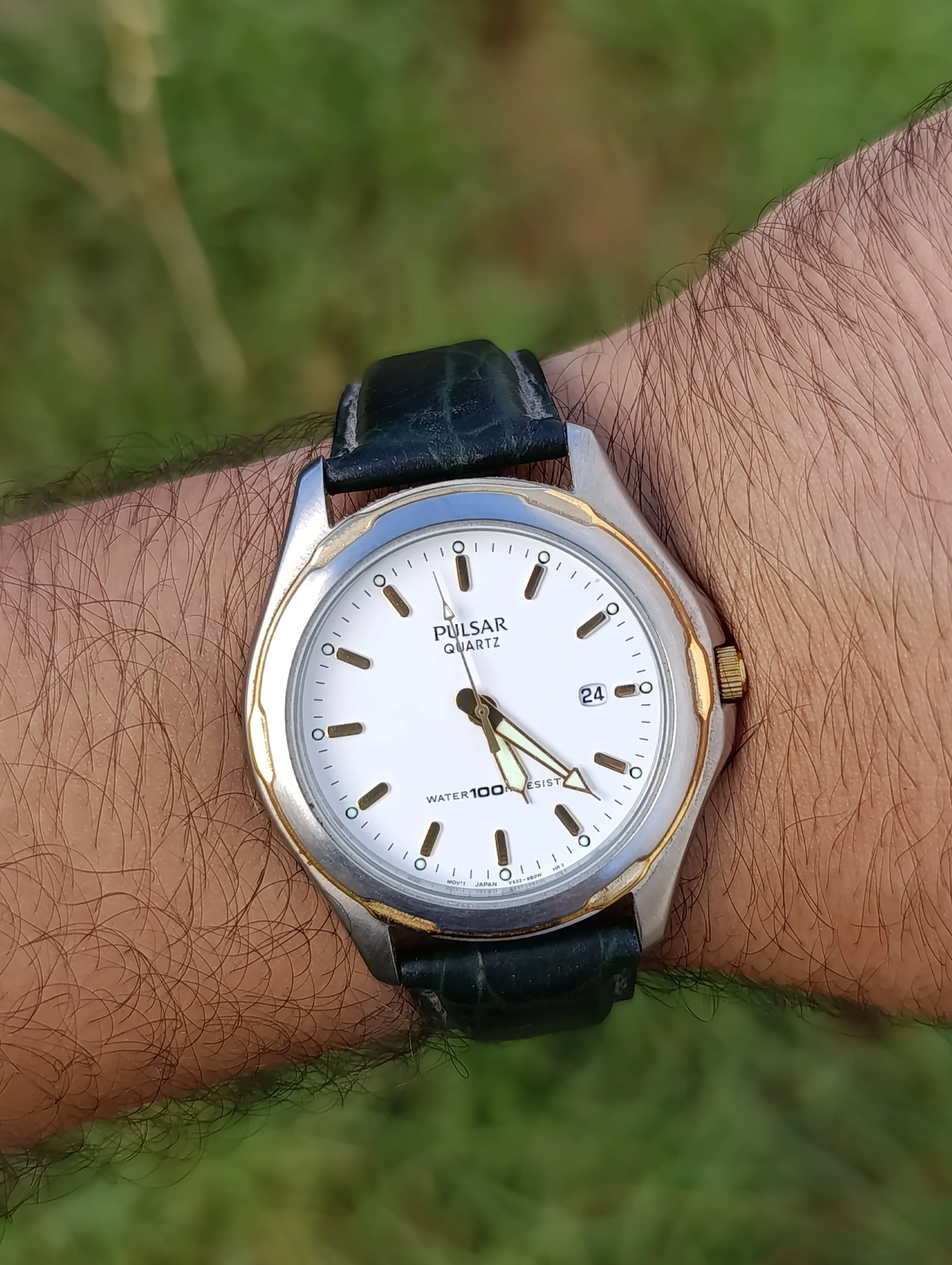 MONTRE PULSAR V532-9A50  ORIGINAL NEUVE JAMAIS UTLISÉ WR 100M