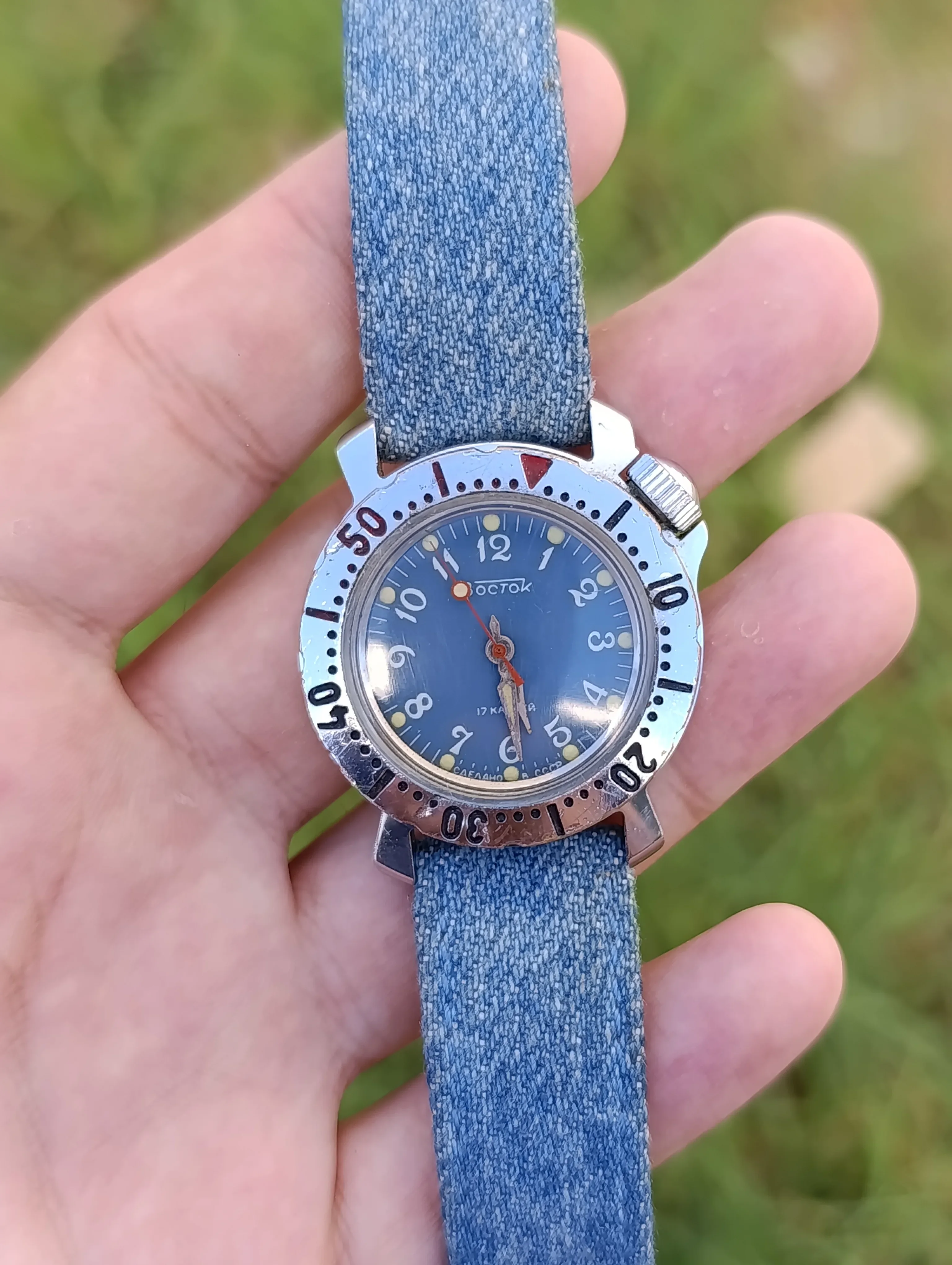 VOSTOK KOMANDIRSKIE   196656 – MONTRE VINTAGE SOVIÉTIQUE MÉCANIQUE À ROMENTGE MANUELLE